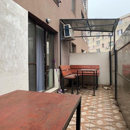 Ferdinand Apartment Constanta Bagian luar foto