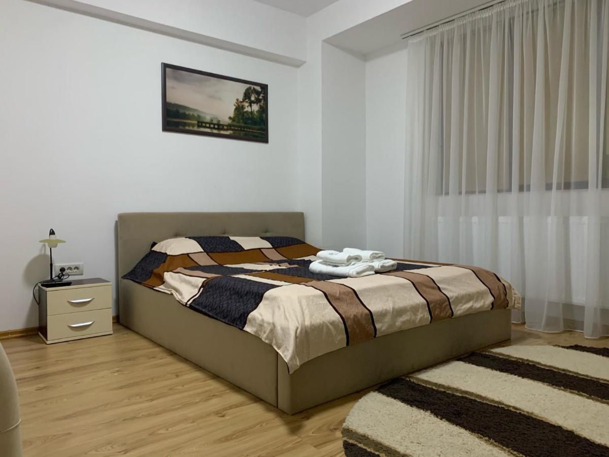 Ferdinand Apartment Constanta Bagian luar foto