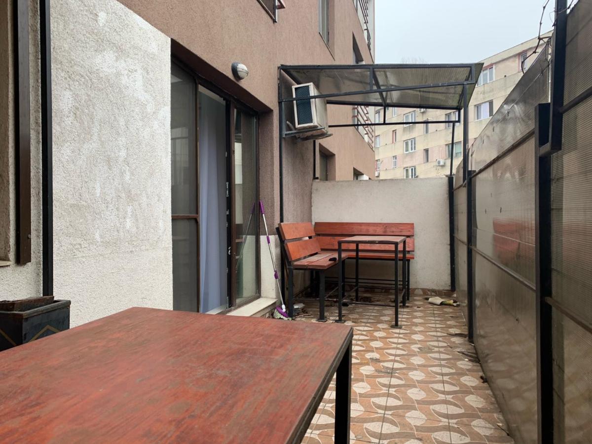 Ferdinand Apartment Constanta Bagian luar foto